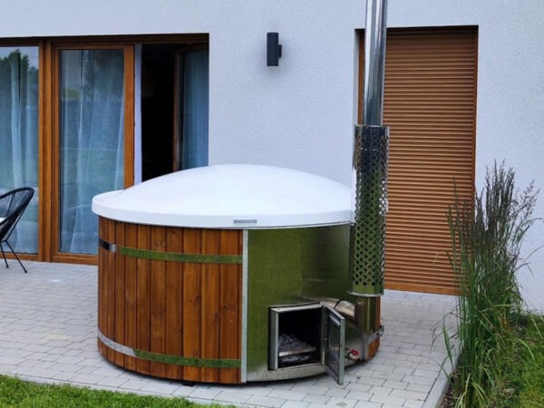 Badtunna – RUND (med integrerad kamin)